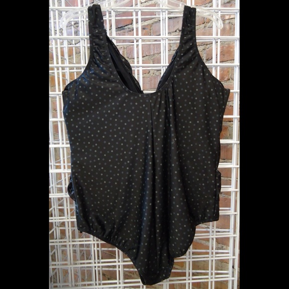 NEW Swimsuit with Polka Dots BRAND NEW WITH TAGS - Picture 4 of 4